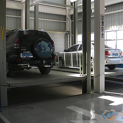 导轨式升降平台